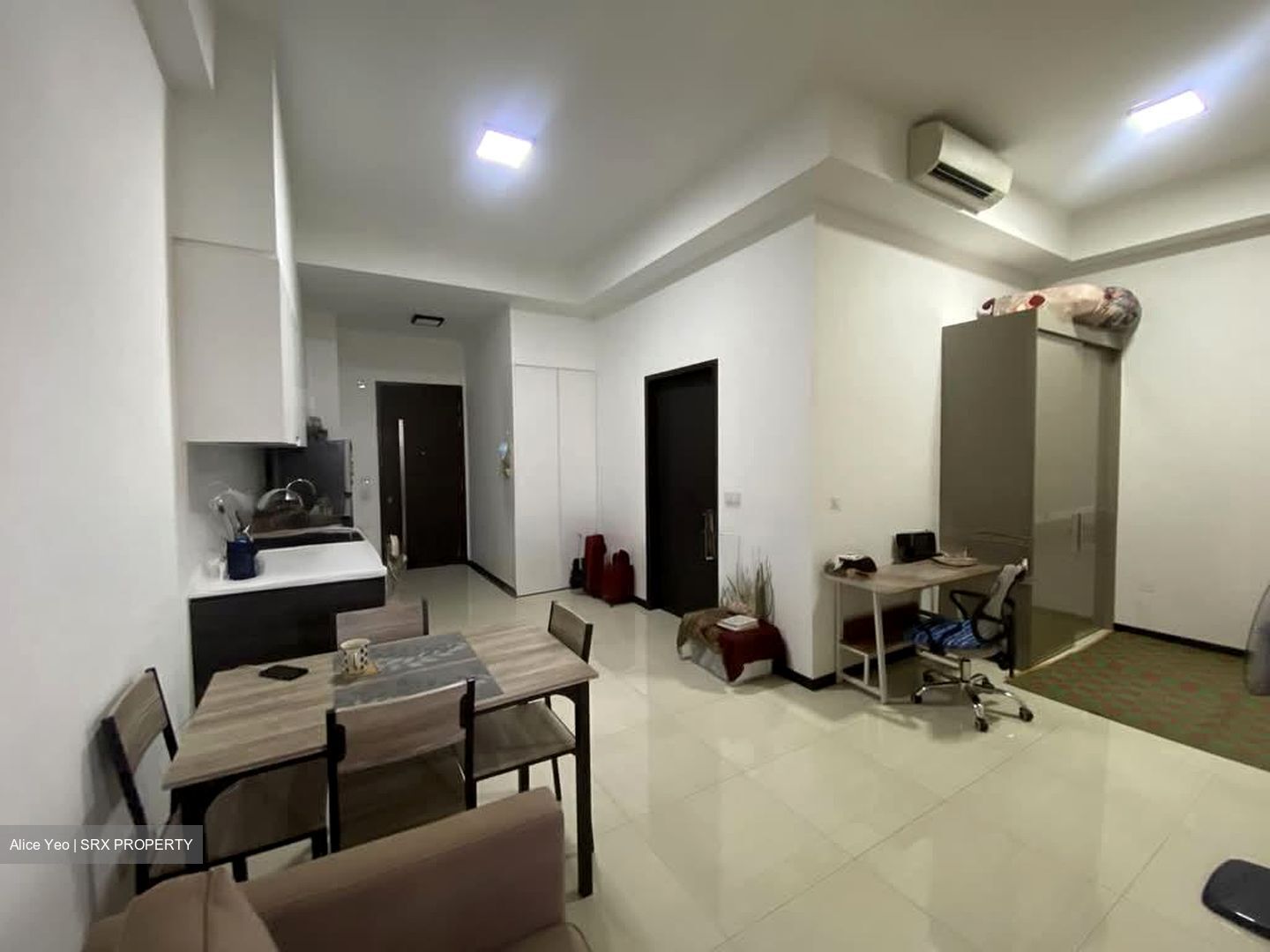 Sims Urban Oasis (D14), Condominium #580295261